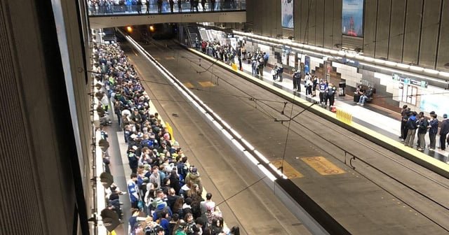 Light rail carried over 200K riders on Seahawks Super Bowl parade day