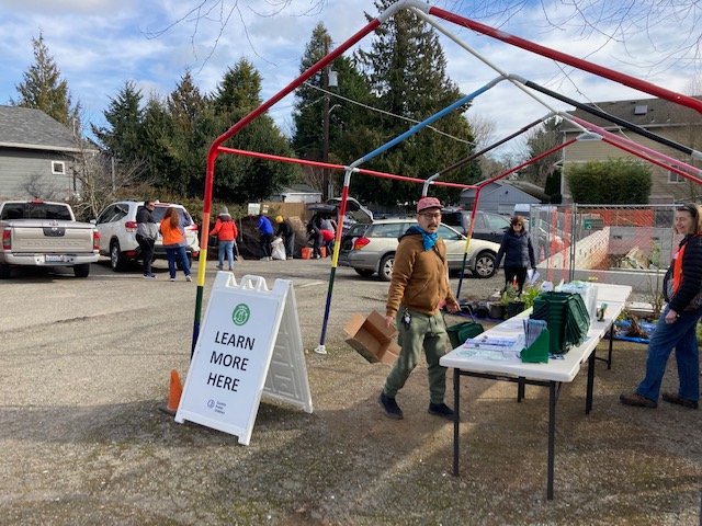HAPPENING NOW: Compost giveaway and more at HPIC