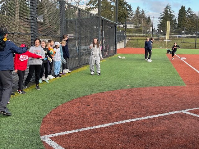 PREVIEW: Sunday’s WSHS Softball clinic for younger players is on – and has a few openings