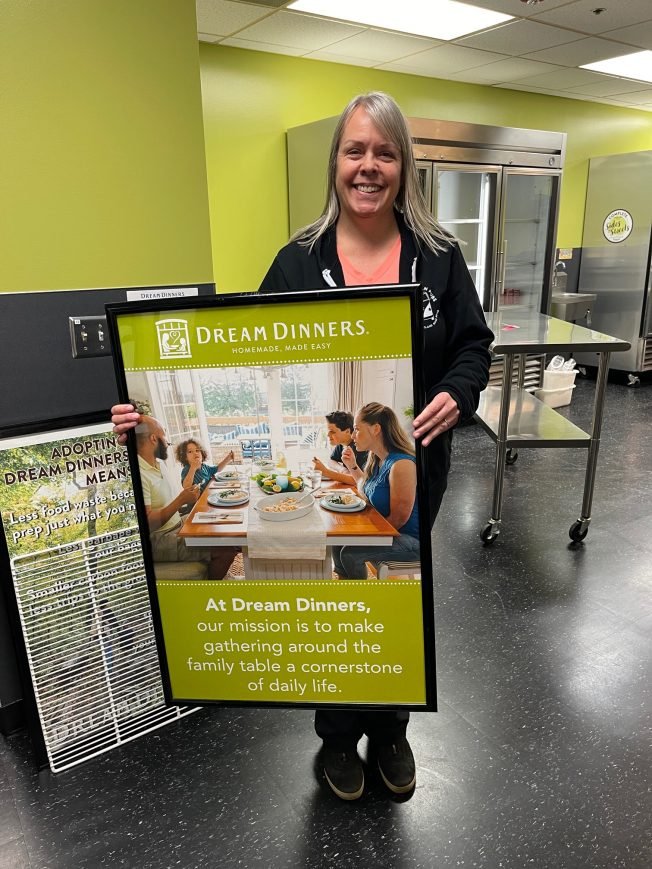 BIZNOTE: Dream Dinners finally reopening, 3+ months after Jefferson Square flooding