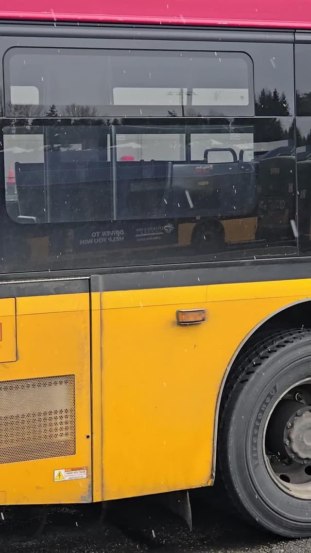 Get your bananas now folks