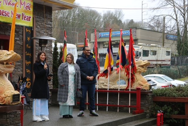 VIDEO, PHOTOS: Welcoming the new year at West Seattle’s Vietnamese Cultural Center