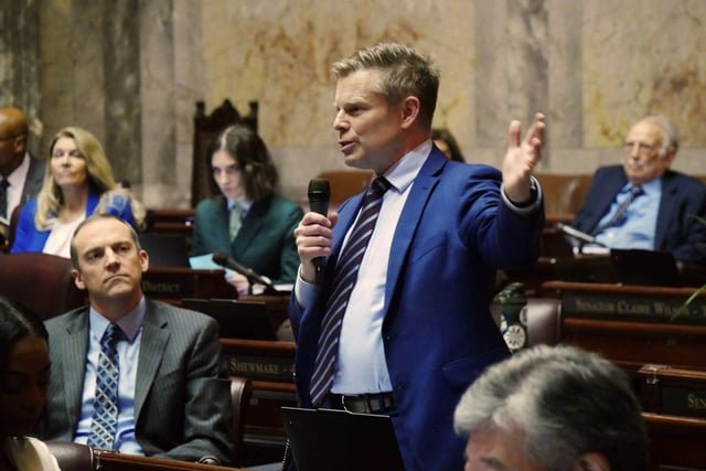 Washington state Senate approves tax on personal income over $1M • Washington State Standard