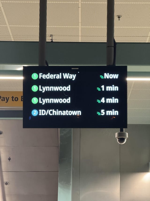 Two trains in each direction, in the next 5 minutes. At midnight. What a time to be alive.