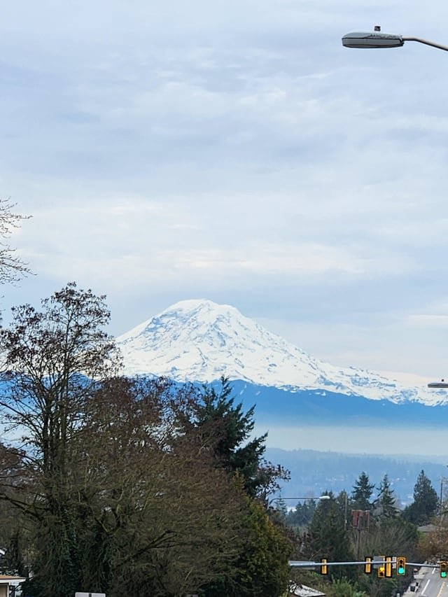 She’s gorgeous today!