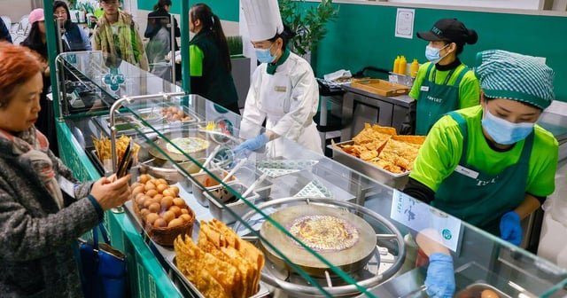 Everything you’d ever want to know about cult-favorite grocery store T&T