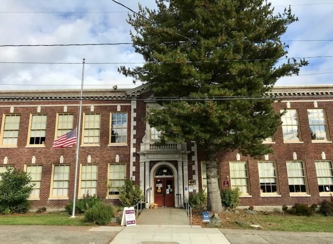 HAPPENING NOW: Improve Roxhill Elementary’s playground – and more – via your online bids