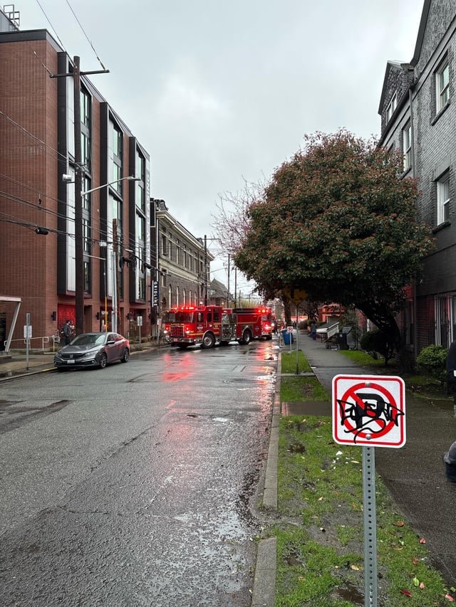 Gas Leak in Cap Hill near Broadway and Union