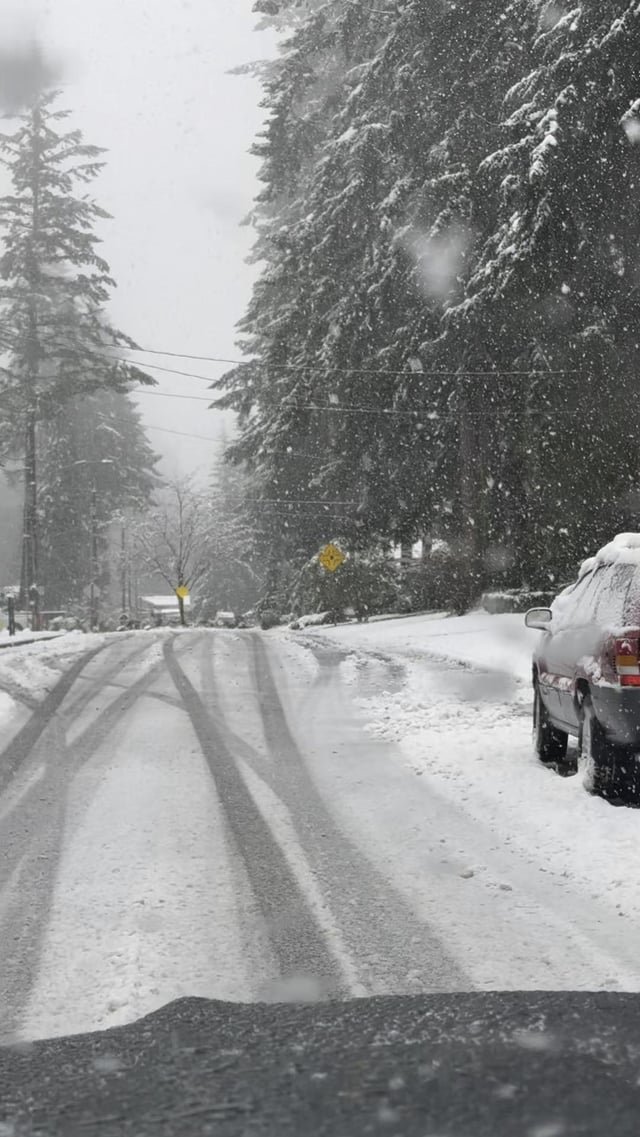 Yay, finally snow!!!