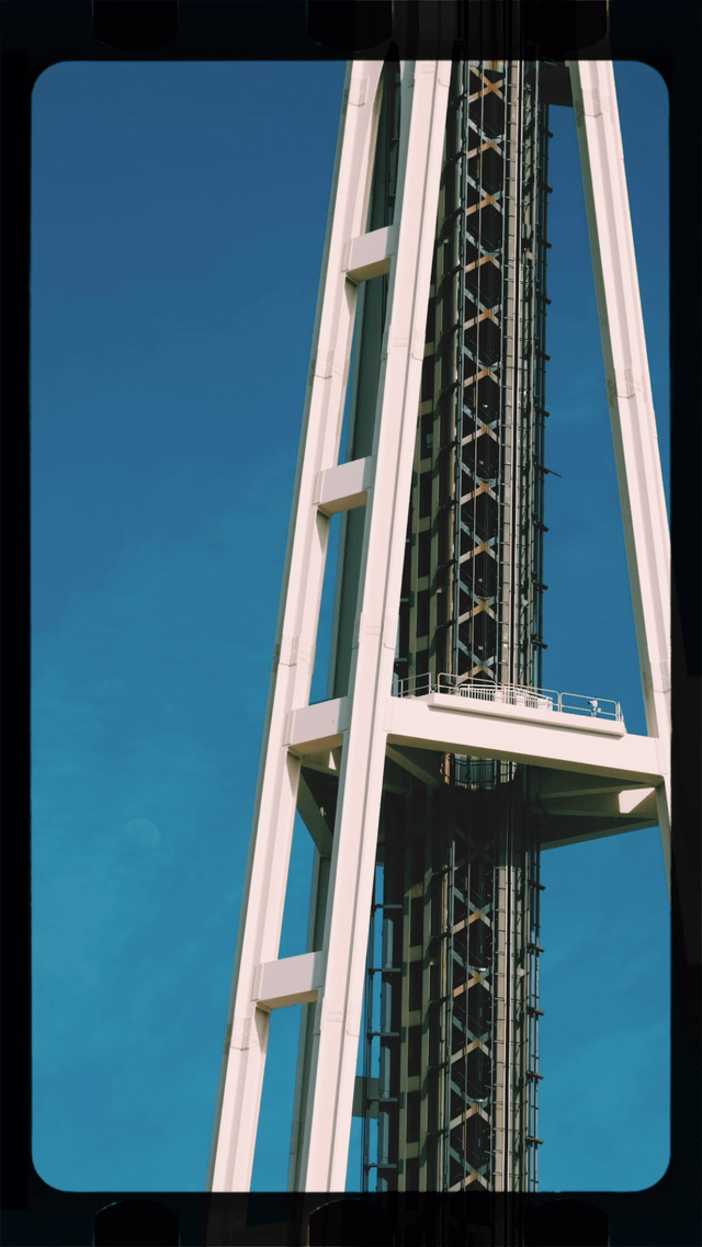 just wanted to share a little moment from the Space Needle today