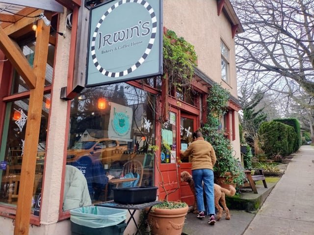 Neighborhood Cafe and Corner Store Bill Fails for Third Straight Year – The Urbanist