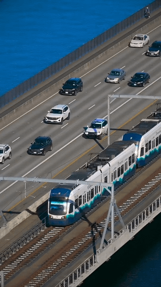 2 Line blasting past 4pm traffic