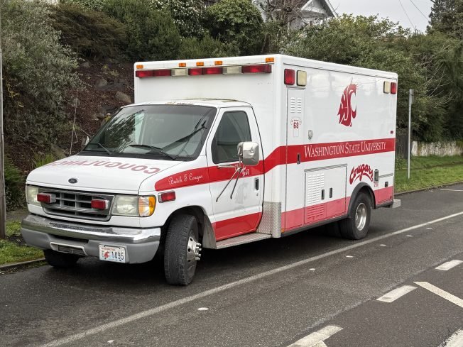 ‘The Cougulance is gone’: End of a West Seattle roadside era