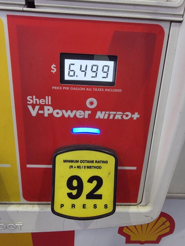 This mornings gas price in 98116