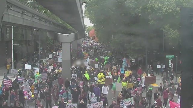 Tens of thousands expected to attend ‘No King’ rally in Seattle on Saturday