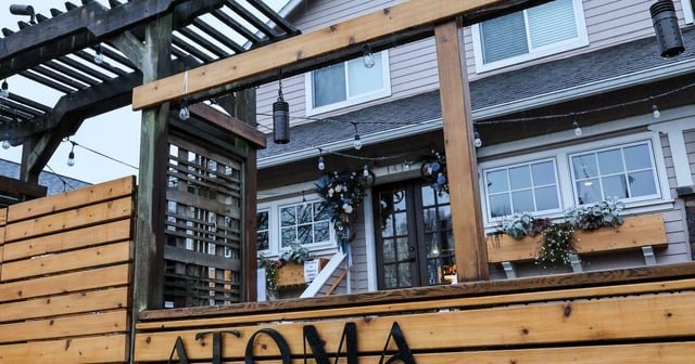 2 Seattle chefs named James Beard finalists; WA blanked on national nods