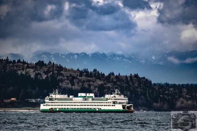 Gathering storm over the Olympics this afternoon, from Alki Beach: