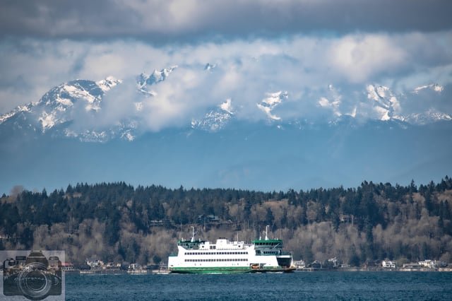 Just another gorgeous day in paradise! Mount Constance from Alki Beach: