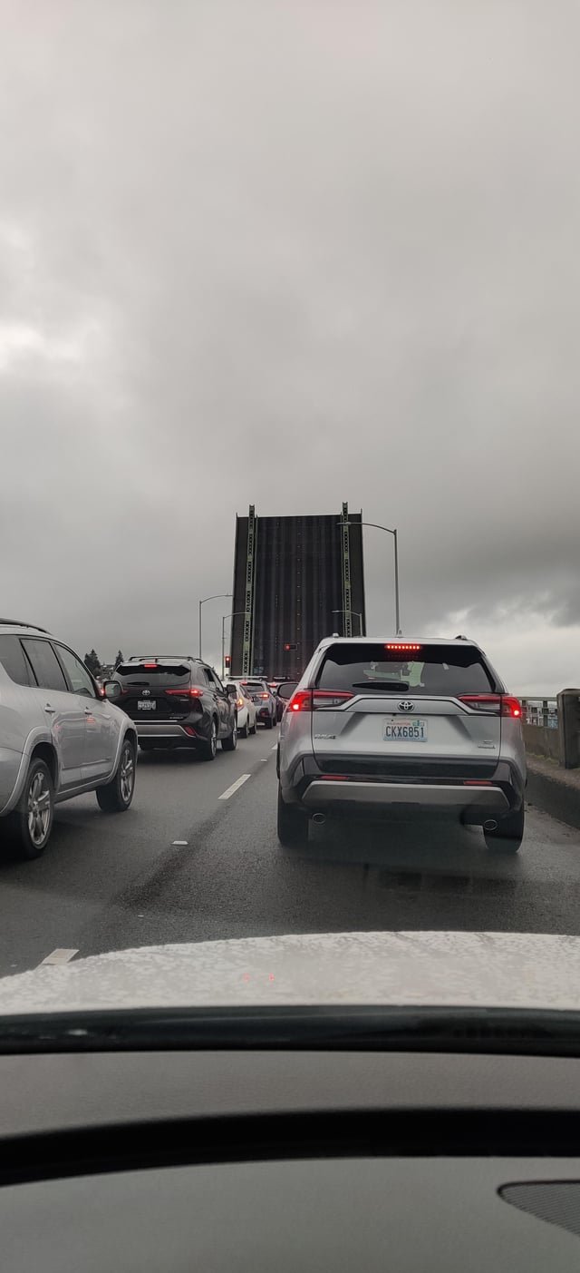 Don’t you wish you cross it 5 min before 9:00am?