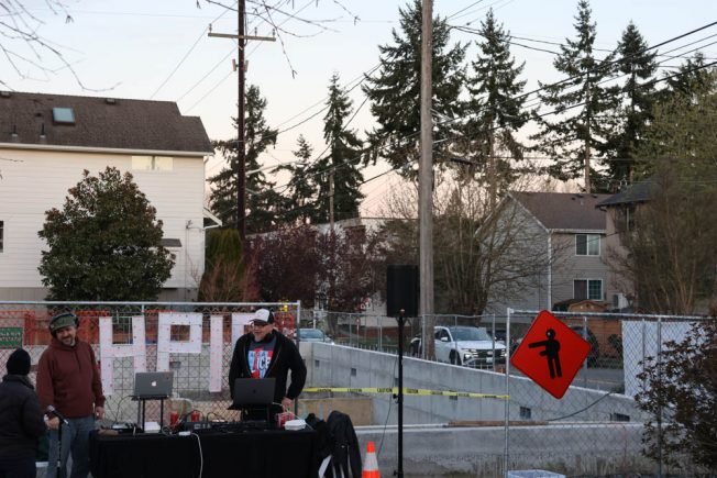 WEST SEATTLE SCENE: ‘First Fridays’ return to Highland Park Improvement Club