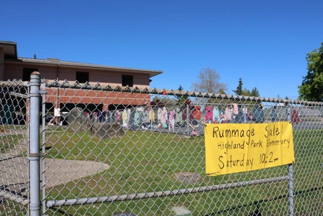 HAPPENING NOW: Highland Park Elementary PTA’s all-donation sale