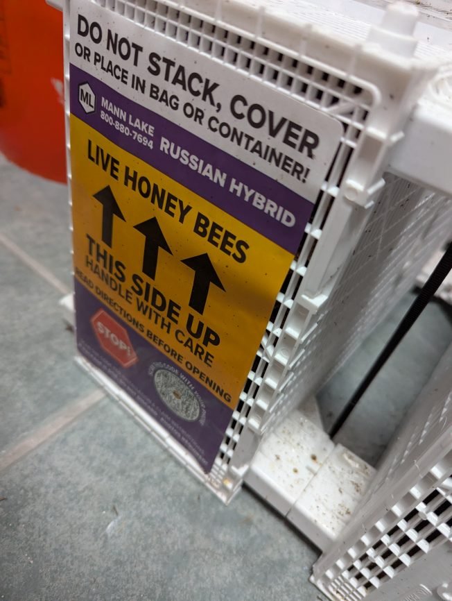 VIDEO: Special delivery at West Seattle Bee Garden