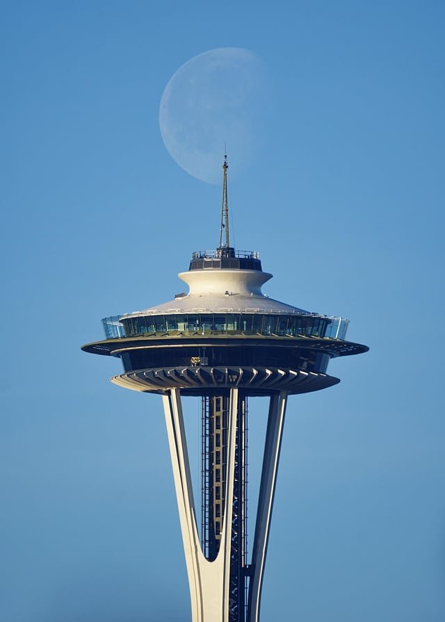 This morning’s view of the Space Needle hours before four humans will pass behind the far side of the Moon