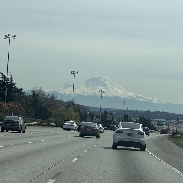 Mt. Rainier on the Southbound Stretch