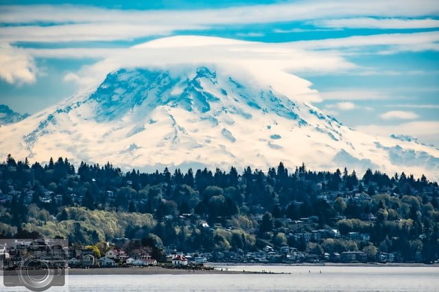 The Mountain is out. Yesterday’s view of Tahoma from the M/V Tacoma: