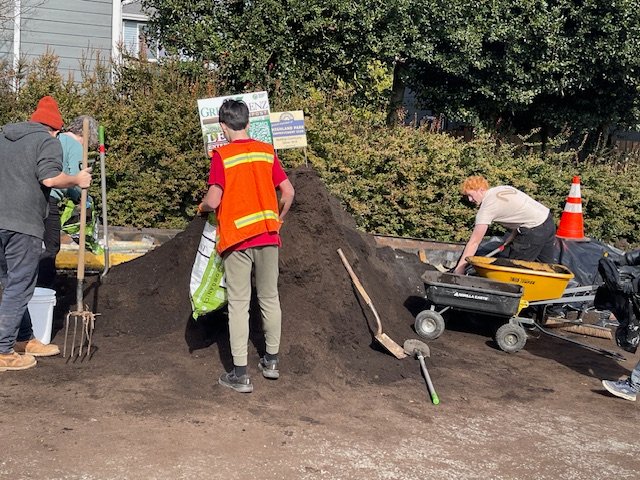 WEEKEND PREVIEW: How to get free compost on Saturday