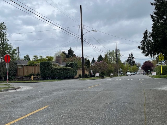 What SDOT is building, and not building, at 45th/Charlestown