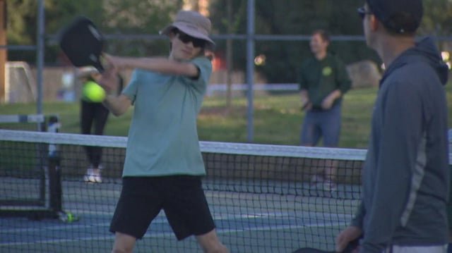 New plan to separate Seattle’s pickleball and tennis courts draws backlash from players