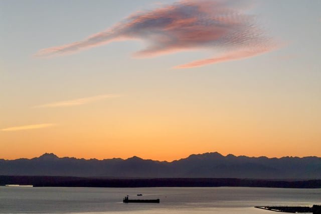 70° for the first time since October and a lovely sunset to end the day, we’re never leaving!