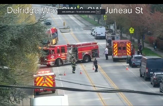 UPDATE: Short-lived ‘rescue extrication’ response for vehicle-on-side crash near Delridge/Juneau