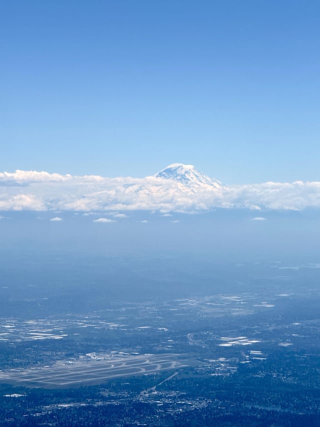 I forgot how absurdly huge Mount Rainier is