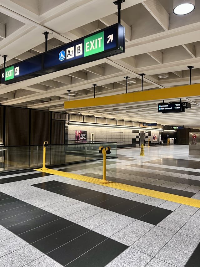 Keep missing the transit fare scanners