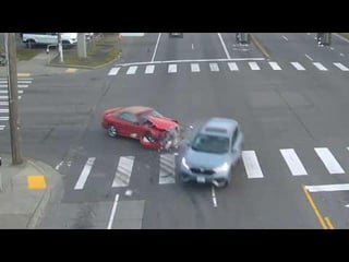 Crashes Caught on Seattle Traffic Cameras #18