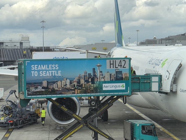 Aer Lingus with a backwards Seattle Skyline