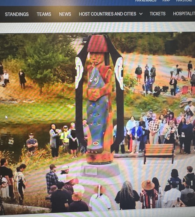 Totem Pole in Seattle FIFA video