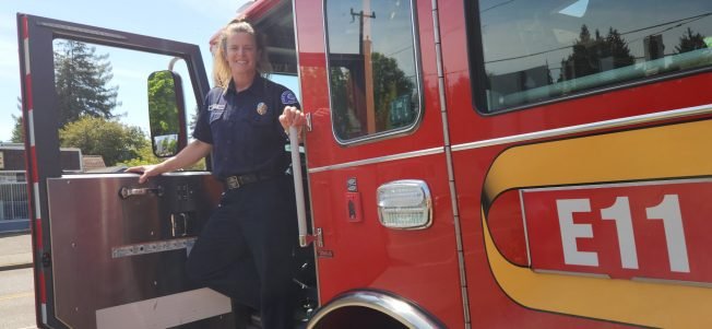 HAPPENING NOW: Seattle Fire Stations open to visitors for Neighbor Day