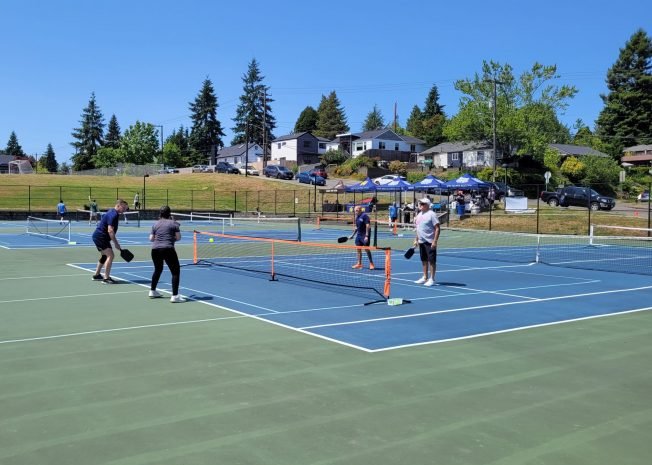 Paddle Battle pickleball tournament Sunday to benefit West Seattle High School student-athletes