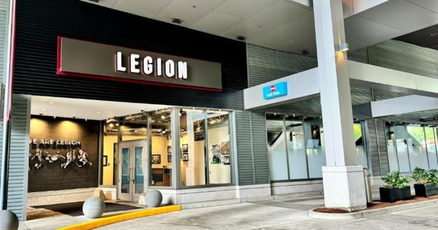 Richard Sherman and Kam Chancellor’s Legion Sports Bar shuts down in Bellevue