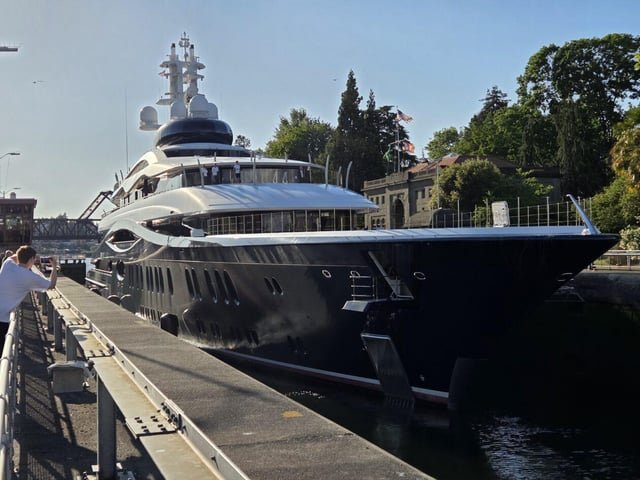 Photos: Mark Zuckerberg’s superyacht arrives in Seattle just as Meta discloses 1,400 local job cuts