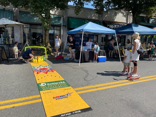 SUMMER! Admiral Block Party vendor applications open