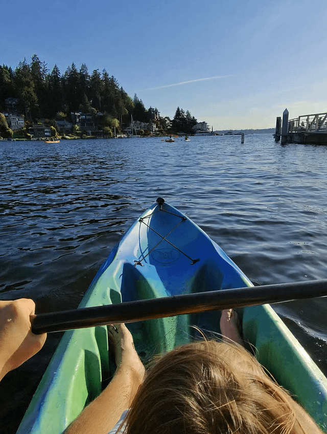 Guys, kayaking is freaking awesome!!!