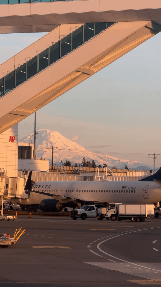 Sunset Rainier from SeaTac