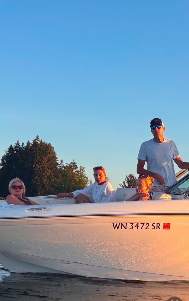 These are the people that mercilessly ￼hit our friend speeding in the no wake zone. And kept driving, seemingly only to show up when authorities arrived. These people were nowhere to be found after the ancient occurred, local boaters jumped to action and saved the day eventually.