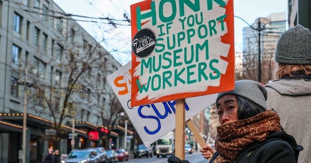 Workers at major Seattle museum launch union push