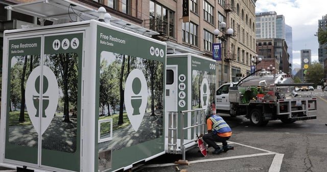With World Cup, Seattle tests public restrooms in Pioneer Square