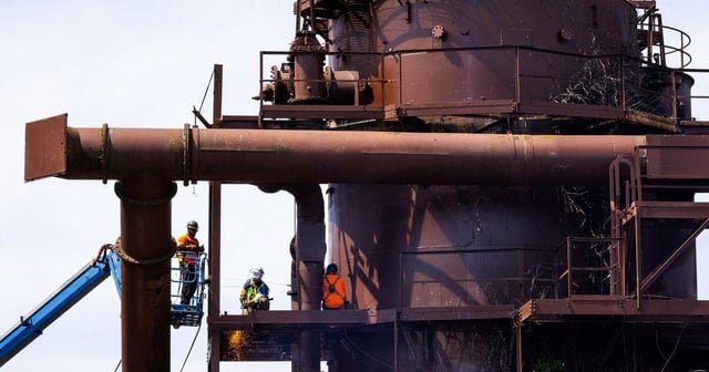 Grieving family drops lawsuit over Gas Works Park death